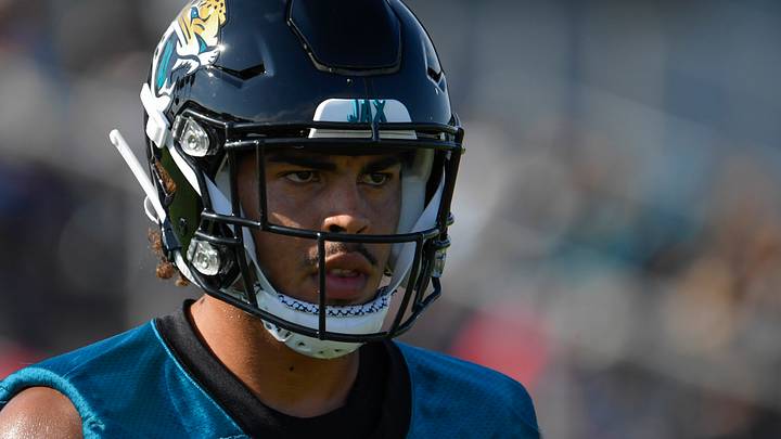 Rookie Josh Oliver Set to Make NFL Debut Against Bengals Rookie Josh Oliver Set to Make NFL Debut Against Bengals