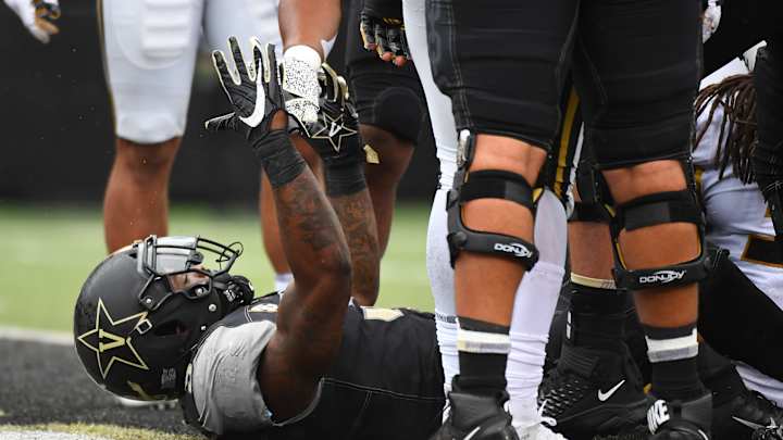 BREAKING NEWS: Upset In Nashville As Vanderbilt Knocks Of #22 Misouri