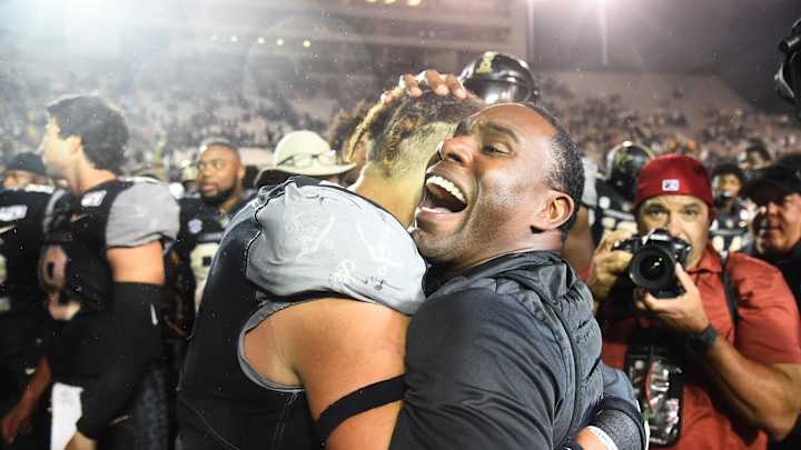 What A Difference A Week Makes For Vanderbilt In Hard Fought Win Over # 22 Missouri 21-14