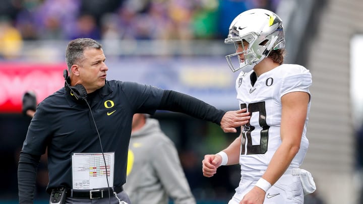 Oregon Bucks the Narrative With Statement Comeback Win Over Washington