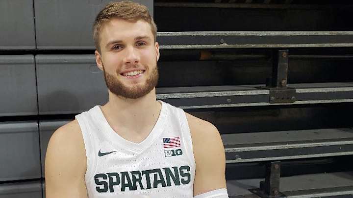 Michigan State's Kyle Ahrens Talks Marriage & the 19-20 Season! Michigan State's Kyle Ahrens Talks Marriage & the 19-20 Season!