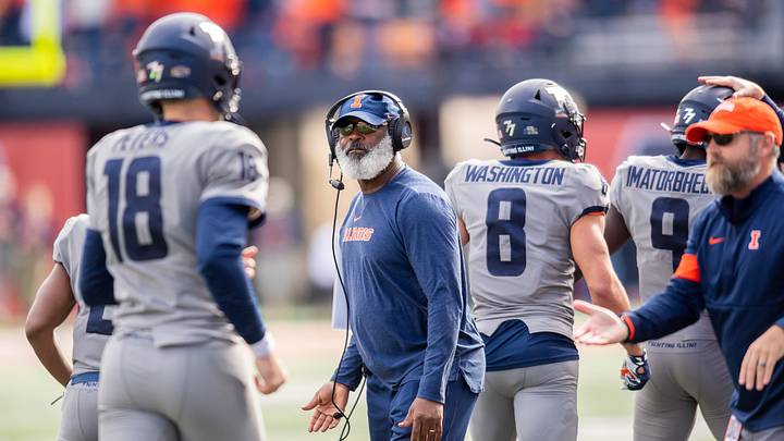 Illini Film Review: Tony Adams’ Brilliant Read & Corbin’s Perfect Blitz Pickup Illini Film Review: Tony Adams’ Brilliant Read & Corbin’s Perfect Blitz Pickup