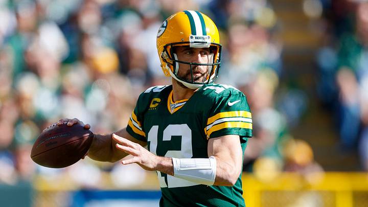 Rodgers Wins First Player of Week in Two Years Rodgers Wins First Player of Week in Two Years