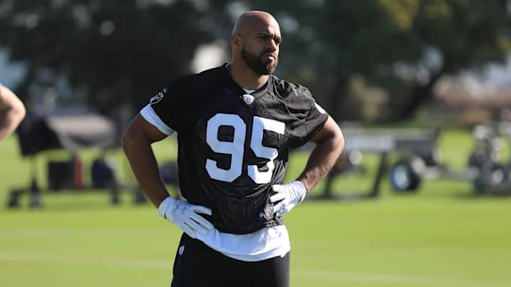 Raiders Sign Free Agent DE Kasim Edebali Raiders Sign Free Agent DE Kasim Edebali