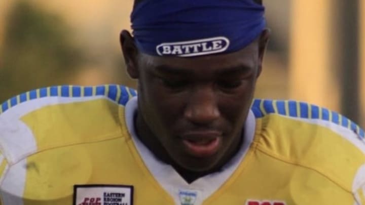 Mountaineers Offer Philadelphia Defensive End