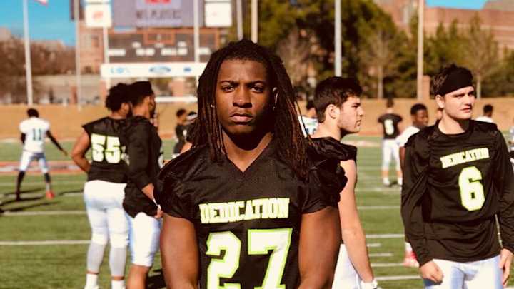 West Virginia Offers Runningback from Georgia