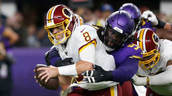 Redskins QB Case Keenum Leaves Game vs. Vikings With Concussion