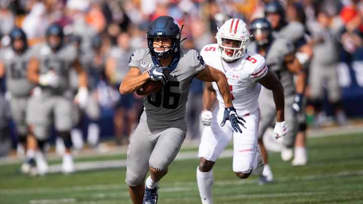 Navarro’s Illini Walk-On Dream Becoming a Contributing Reality Navarro’s Illini Walk-On Dream Becoming a Contributing Reality