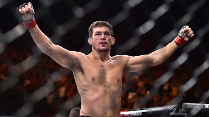 UFC Singapore Preview: Which Fighters Should You Bet on?