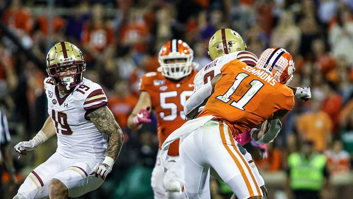 Isaiah Simmons Named Butkus Semifinalist Isaiah Simmons Named Butkus Semifinalist