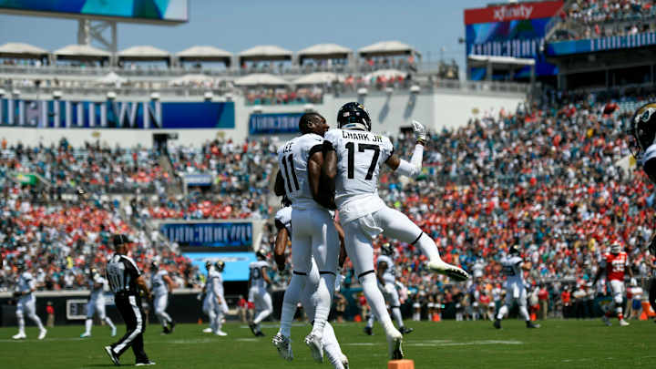 Jaguars React to Locker Room Leader Marqise Lee Being Placed on IR