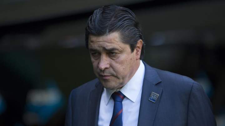 ​Pese a la llegada de Tena, con Chivas ya no se sabe qué pensar