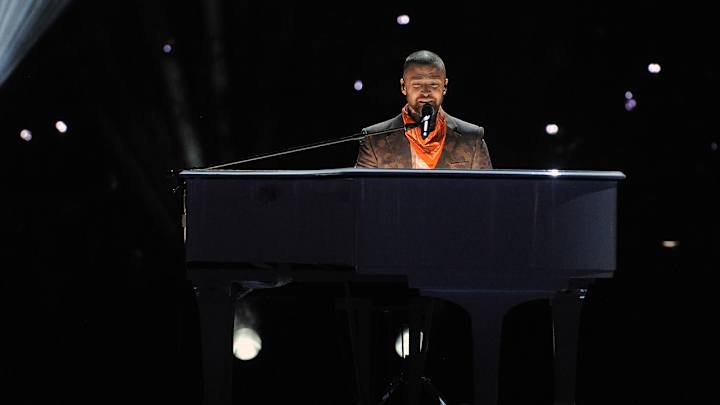 What Time is Super Bowl Halftime?