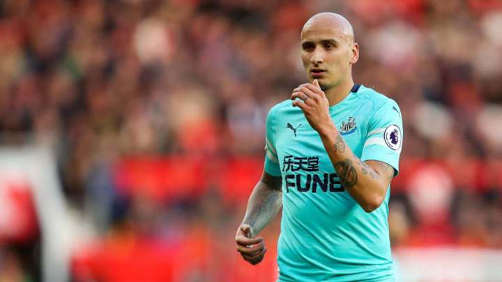 Newcastle's Jonjo Shelvey to Visit Specialist in Spain Over Ongoing Thigh Problem Newcastle's Jonjo Shelvey to Visit Specialist in Spain Over Ongoing Thigh Problem