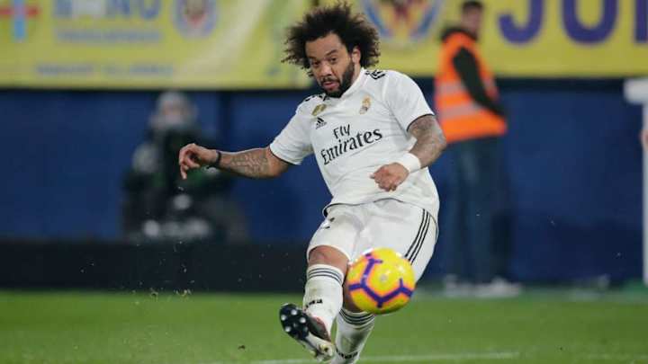 Marcelo debe adelantar su posición en el Real Madrid porque en defensa perjudica al equipo