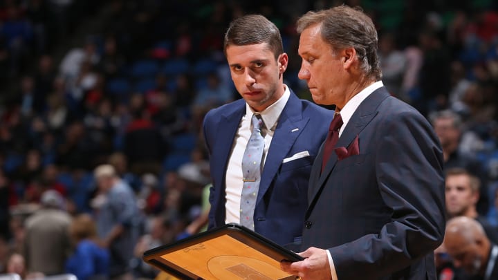Wednesday’s Hot Clicks: Flip Saunders’s Son Runs His Dad’s Favorite Play as First NBA Call