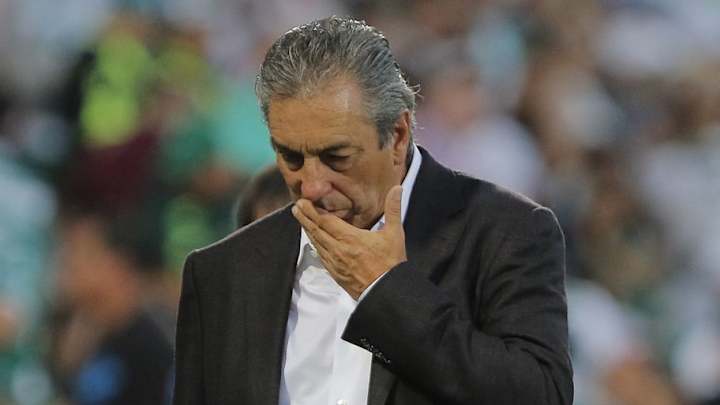 ​Fue un grave error de Chivas darle las gracias a Tomás Boy previo al Clásico Nacional