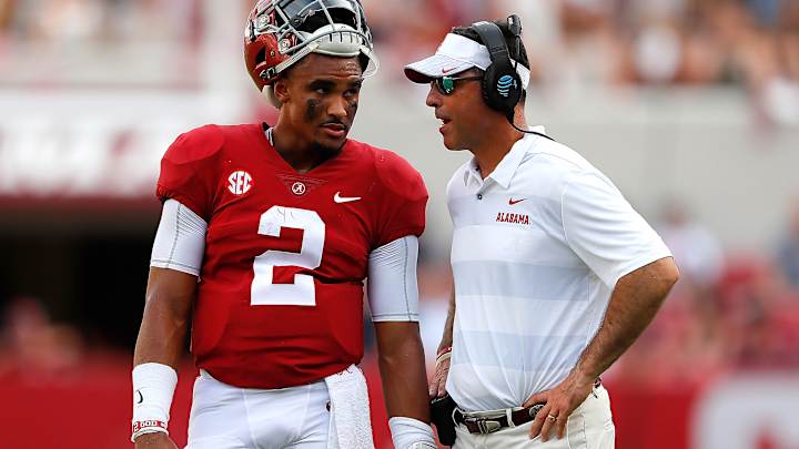 Dan Enos Draws Rave Reviews for His Year Running College Football's Most Interesting QB Room Dan Enos Draws Rave Reviews for His Year Running College Football's Most Interesting QB Room