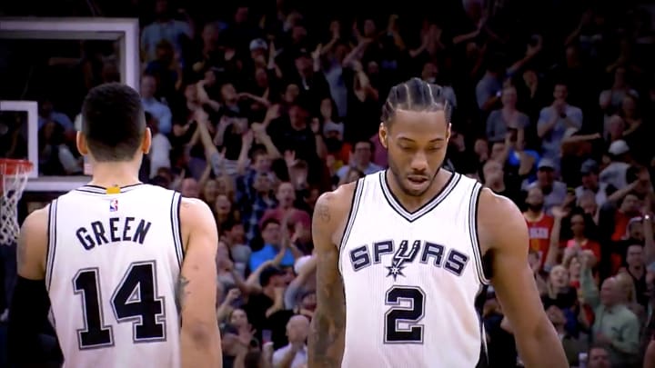 Watch: Spurs Show Tribute of Kawhi Leonard and Danny Green, Leonard Still Gets Booed