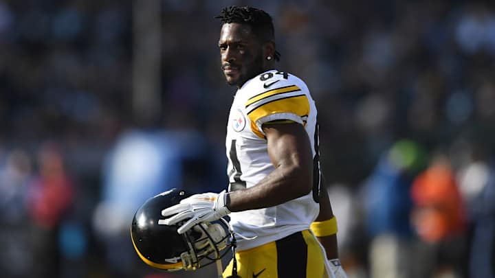 Report: Steelers Expected to Consider Trade Offers for Receiver Antonio Brown