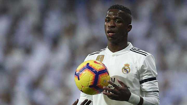 Los 3 futbolistas nacidos en el 2000 que ya han sido titulares en LaLiga