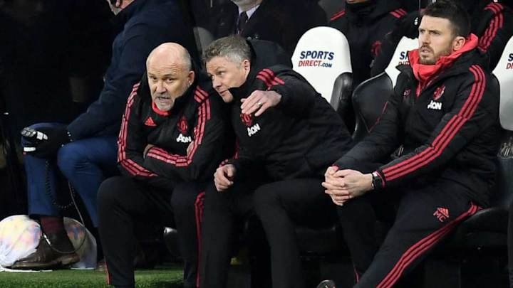 Manchester United Coach Mike Phelan Confirms Attacking Tactics to Be Used Against Tottenham Manchester United Coach Mike Phelan Confirms Attacking Tactics to Be Used Against Tottenham