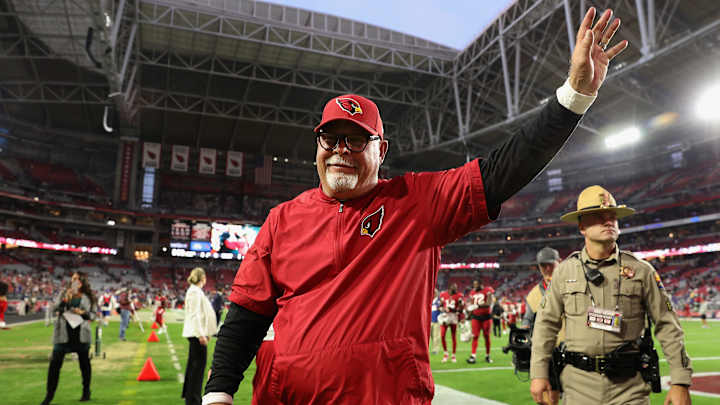 Report: Bruce Arians, Buccaneers Share 'Mutual Interest' for Head Coach Opening
