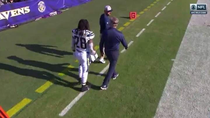 Chargers RB Melvin Gordon Injures Knee vs. Ravens, Returns With Brace