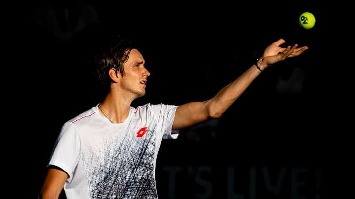 Daniil Medvedev Gets Three-Set Win Over Milos Raonic to Reach Brisbane Semis Daniil Medvedev Gets Three-Set Win Over Milos Raonic to Reach Brisbane Semis