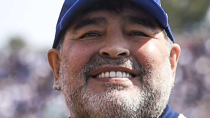 El pibe de Gimnasia que iluminó los ojos de Maradona y que será titular ante River El pibe de Gimnasia que iluminó los ojos de Maradona y que será titular ante River