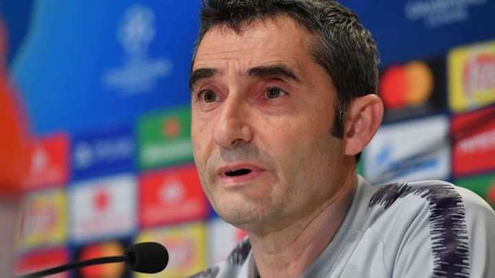 Valverde: "Tengo contrato con el club, a final de temporada decidiremos"