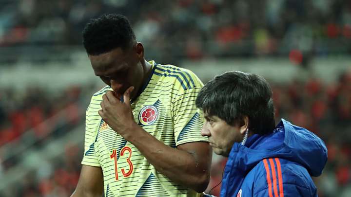 Everton Boss Marco Silva Angry After Yerry Mina Sustains 'Serious' Injury on Colombia Duty Everton Boss Marco Silva Angry After Yerry Mina Sustains 'Serious' Injury on Colombia Duty