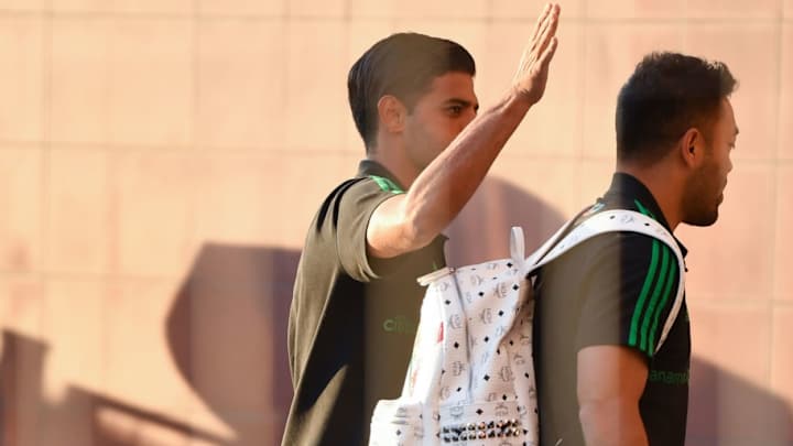 Fueron Carlos Vela y los Dos Santos los que convencieron a Marco Fabián de jugar en la MLS Fueron Carlos Vela y los Dos Santos los que convencieron a Marco Fabián de jugar en la MLS