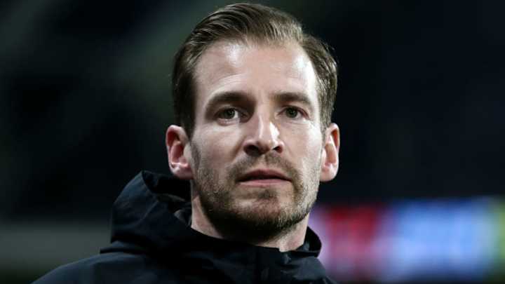 Borussia Dortmund Defender Linked With Move to Join Former Boss Jan Siewert at Huddersfield