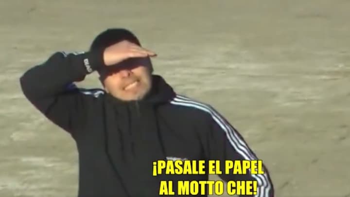 NO AGUANTÓ | Un árbitro del fútbol argentino debió abandonar un partido para ir al baño