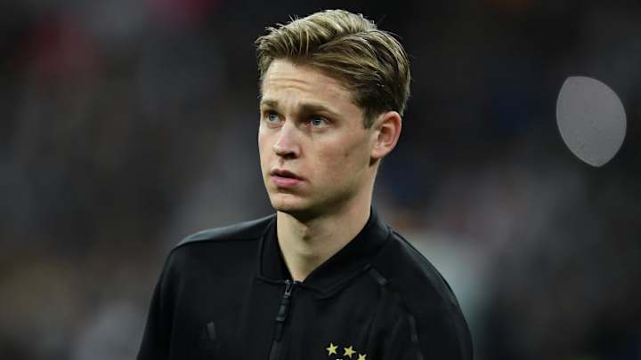 Frenkie de Jong Has Started Taking Spanish Lessons Ahead of Summer Move to Barcelona