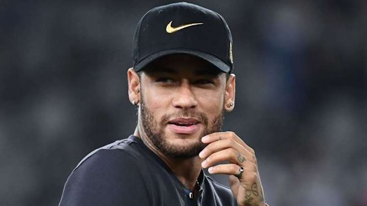 PSG no descarta que Neymar se termine quedando