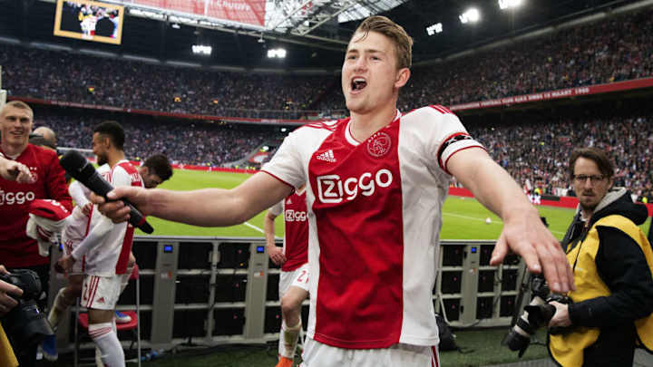 Matthijs de Ligt 'Very Close' to Manchester United as Red Devils Gazump Barcelona Offer Matthijs de Ligt 'Very Close' to Manchester United as Red Devils Gazump Barcelona Offer