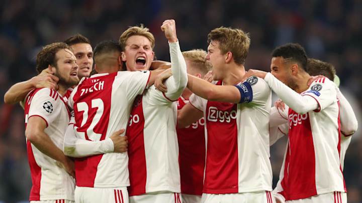 La Federación Holandesa ayuda al Ajax antes de su duelo contra el Real Madrid La Federación Holandesa ayuda al Ajax antes de su duelo contra el Real Madrid