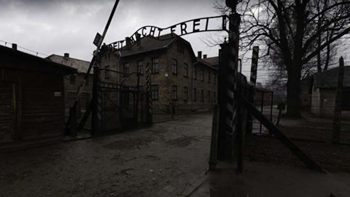 Un futbolista uruguayo celebró su cumpleaños en Auschwitz y tuvo que salir a pedir disculpas Un futbolista uruguayo celebró su cumpleaños en Auschwitz y tuvo que salir a pedir disculpas