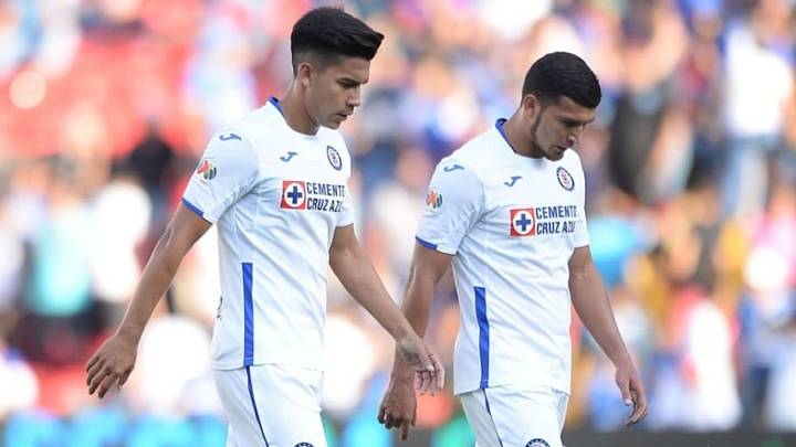 Las opciones que tiene Cruz Azul para suplir a Lichnovksy
