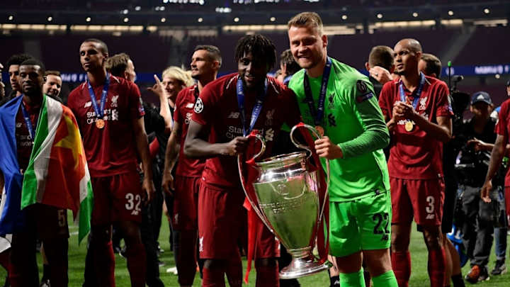 Crystal Palace Line Up Bid for Liverpool's Simon Mignolet But Jurgen Klopp Wants Keeper to Stay