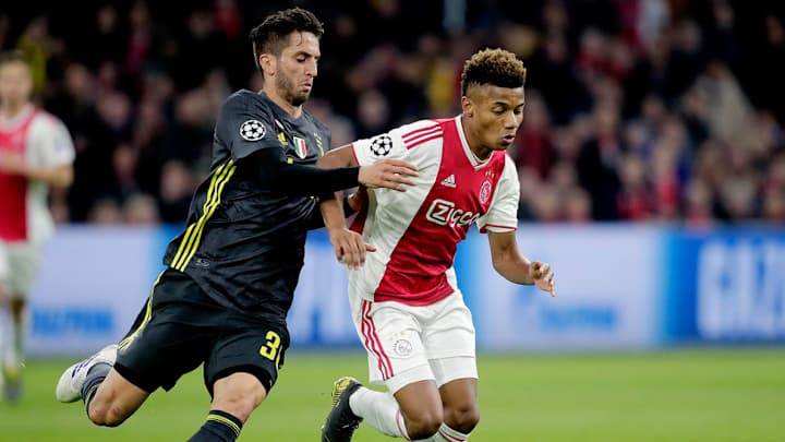 WATCH: Neres Stunner Cancels Ronaldo's Opener as Ajax Ties Juventus in UCL 1st Leg
