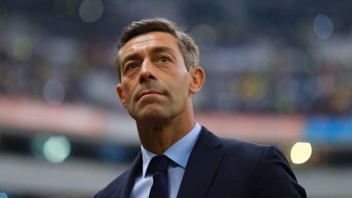 Puesto de Pedro Caixinha como entrenador de Cruz Azul comienza a tambalearse