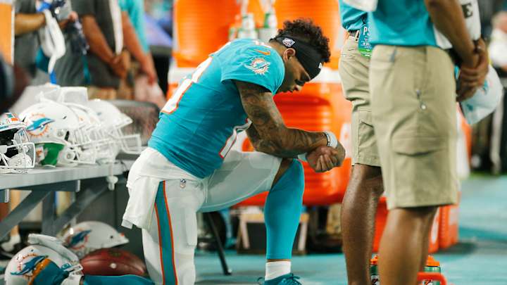 Dolphins Coach Brian Flores Explains Decision to Play Jay-Z After Kenny Stills Comments