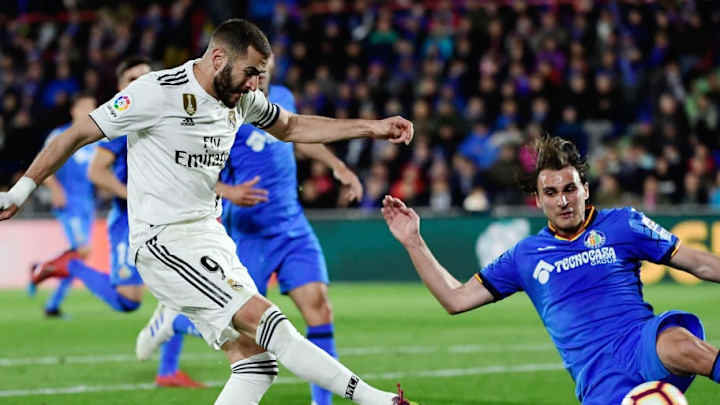 Benzema se lesiona y será baja ante el Rayo Vallecano