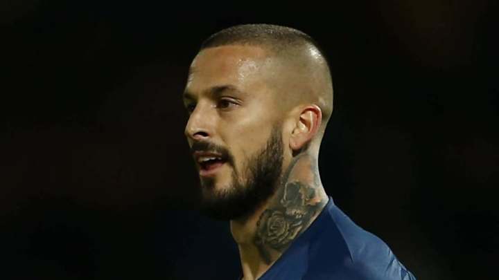 INSÓLITO | Los hinchas del Marsella fueron a recibir a Benedetto...¡pero él salió por otro lado!