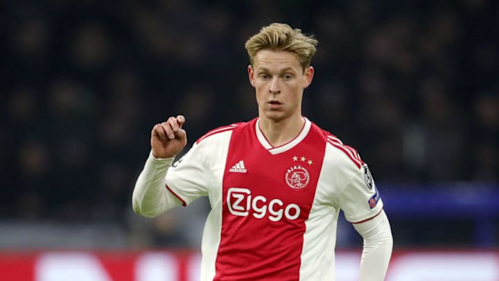 PSG Offered Frenkie de Jong a 'Blank Cheque' in Late Attempt to Stop Barcelona Transfer