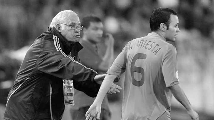Luis Aragones: Spain's Most Important Manager's All-Time Best XI