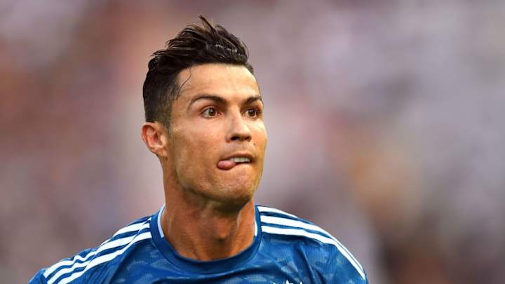 Un estudiante suspende un examen por elegir a Cristiano Ronaldo como el mejor de todos los tiempos